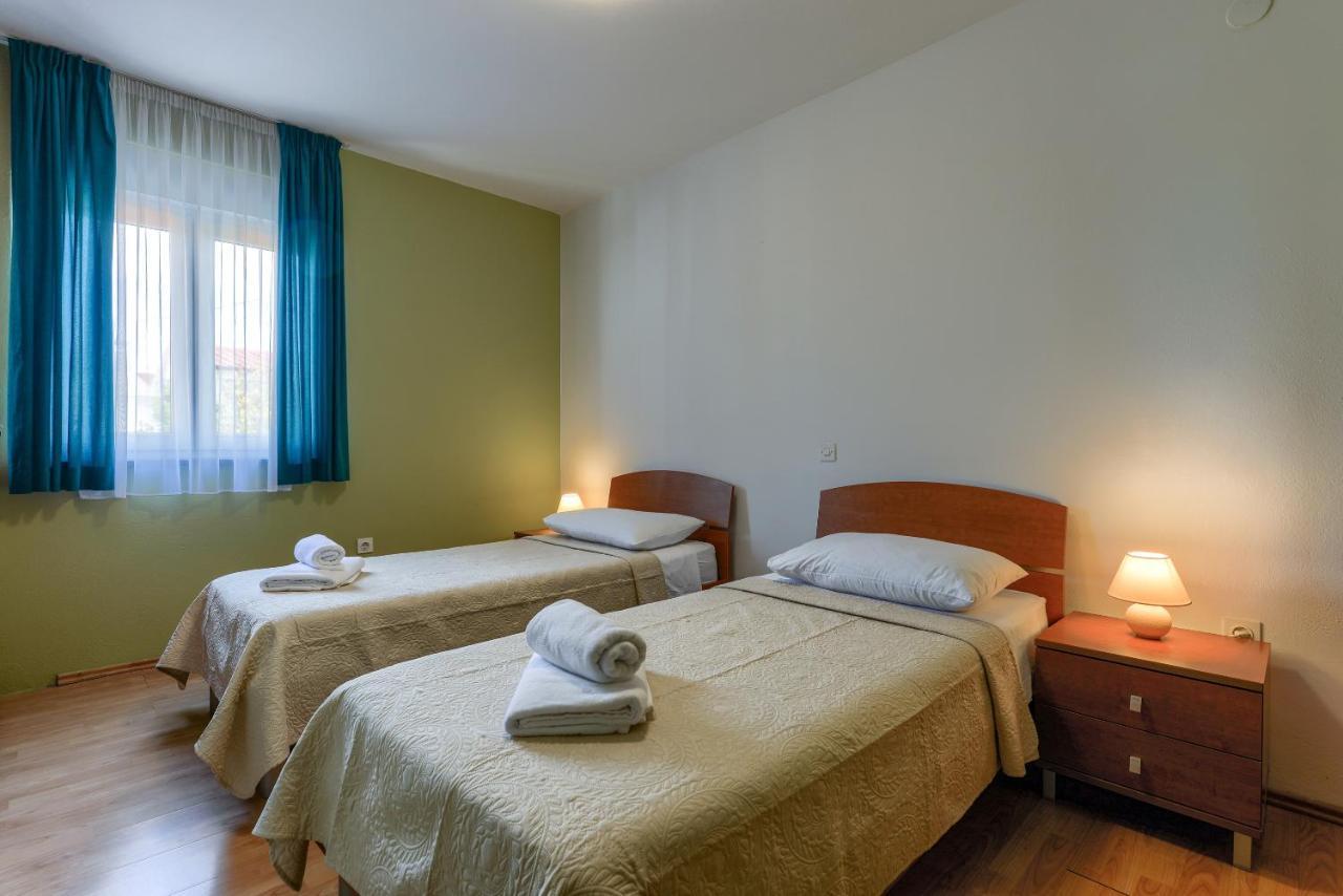 Apartament Olive Maris Petrčane Zewnętrze zdjęcie