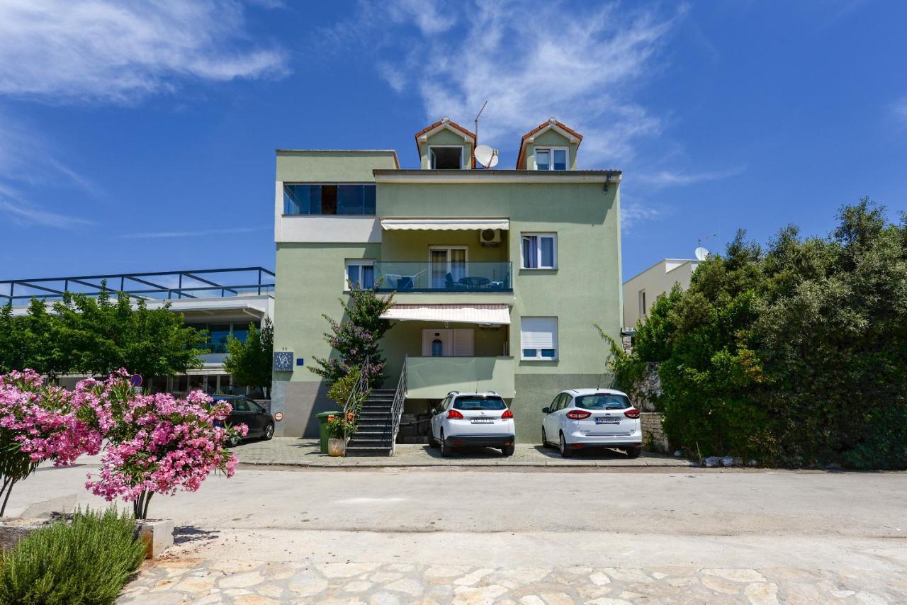 Apartament Olive Maris Petrčane Zewnętrze zdjęcie